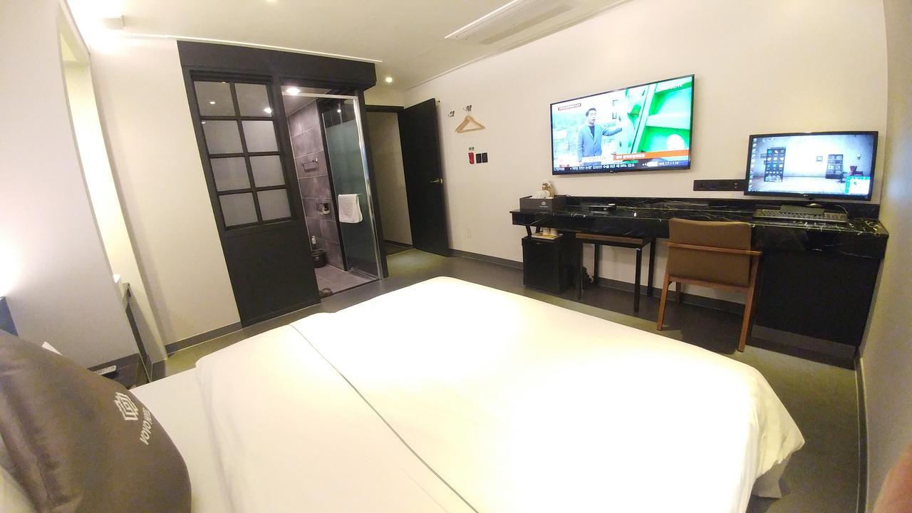 Vovo Hotel Seosan Eksteriør billede