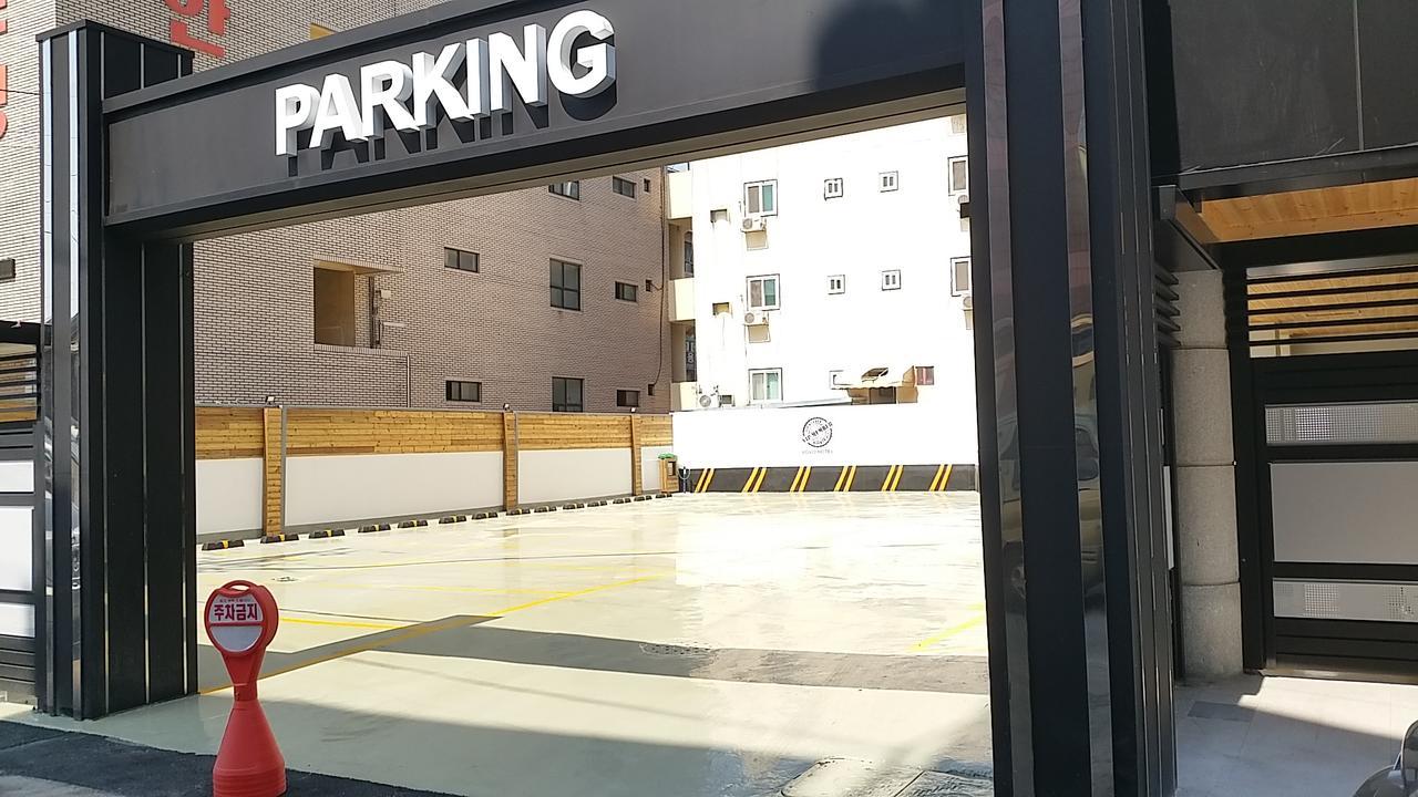 Vovo Hotel Seosan Eksteriør billede