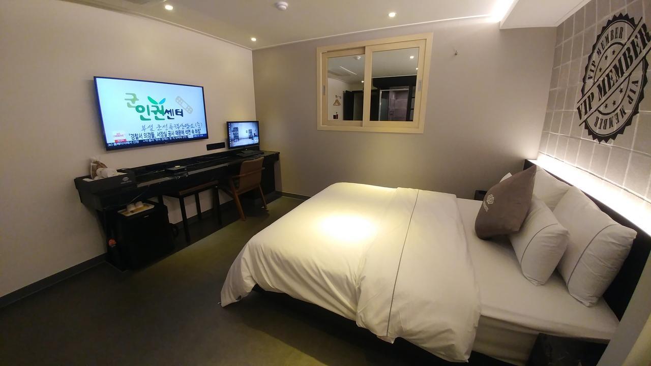 Vovo Hotel Seosan Eksteriør billede